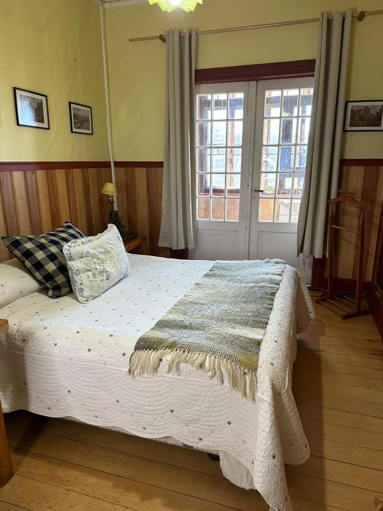 Hostal Florencia Leilighet Puerto Varas Eksteriør bilde